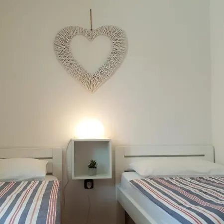Apartman Rentfox -