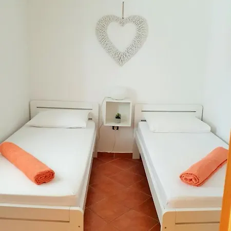 Rentfox - Crikvenica