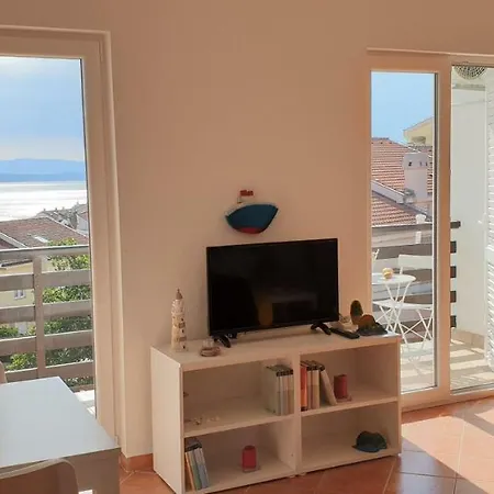 Apartament Rentfox -